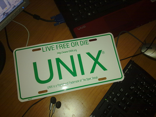 La targa ufficiale di UNIX